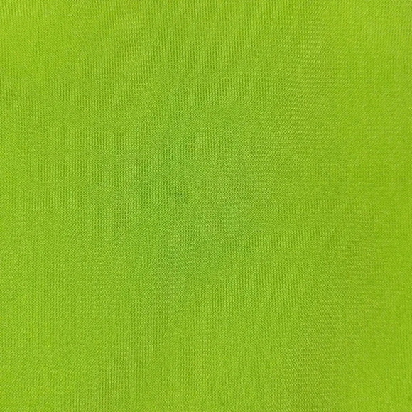 🌺Nice green color top with cold sholder sleeves - Picture 8 of 8